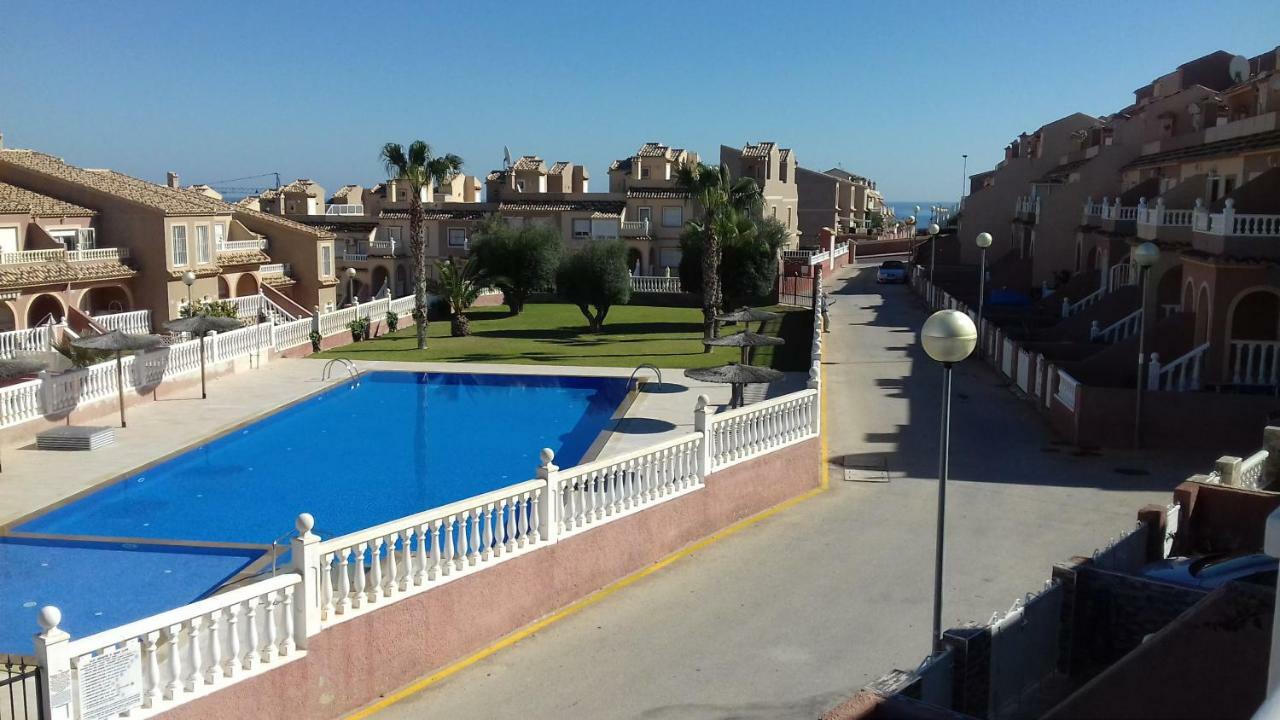 Bungalow Junto A La Piscina Santa Pola Exterior foto