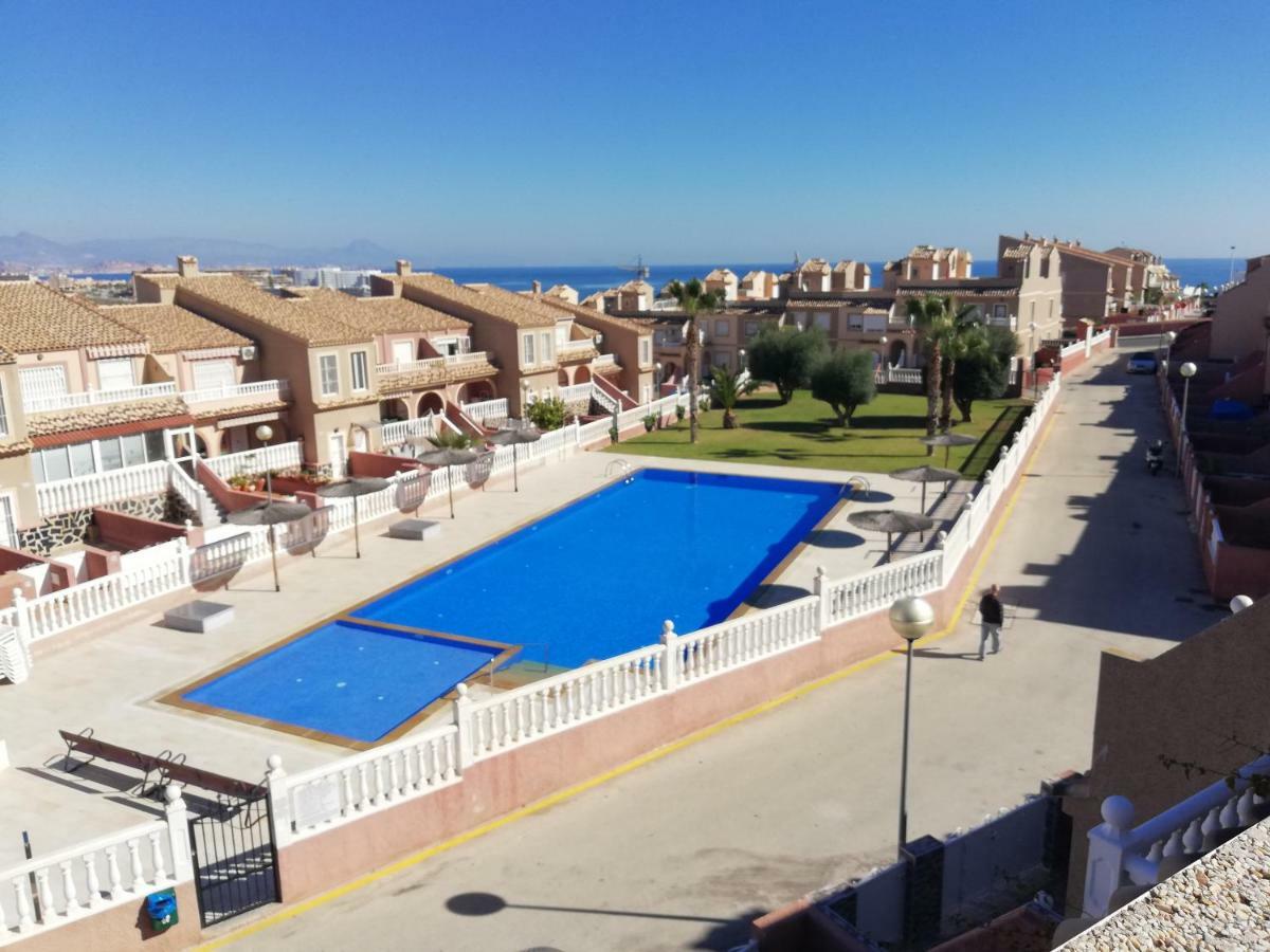 Bungalow Junto A La Piscina Santa Pola Exterior foto